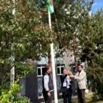bir kere yukselen bayrak bir daha inmez diyerek filistin bayragini gondere cektiler 622df345ade3