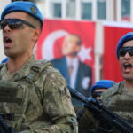 boludaki toren yuruyusunde komandolardan 29 ekim marslari b6a7704ea997