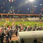 canakkalede kanseri yenen gencay icin yuzlerce balon gokyuzune birakildi 595f1059a5a6