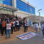 Çiğli Belediyesi'nde Memurlar Hakları İçin Yeniden Bir Araya Geldi 1 cigli belediyesinde memurlar eylemde 7fe4ef0ceacf