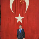 Antalya'da 1920'li yıllara ait tarihi Türk bayrağıyla Cumhuriyet Bayramı kutlandı 2 cumhuriyete taniklik eden turk bayragi 9fcab910d5bb