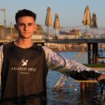 deniz parasutune bagladigi bisikletiyle gokyuzunde pedal cevirdi d4d006bc222a