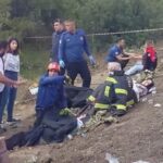 denizlide tur otobusu devrildi 1 olu 32 yarali 860dc554bd41