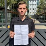 dukkaninin camlari kirilan kuaforun karsi tarafin ogluna tokat attigi iddia edildi 5cd845bea8d8