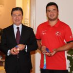 dunya sampiyonu okcu emircan haney yatagandan zirveye cikti f998c7e35094