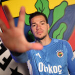 Ederson, Süper Lig'de 4 maçta sadece 1 golle dikkat çekiyor 1 ederson super ligde oynadigi 4 macin 3unde kalesini gole kapatti 8e07d28b736f