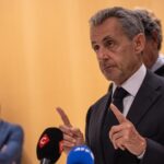eski fransa cumhurbaskani sarkozy 21 ekimde cezaevine girecek f5693516d370