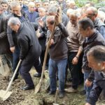 eski tbmm baskani mehmet ali sahinin babasi son yolculuguna ugurlandi 2b84de05c0a7