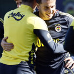 Fenerbahçe, Beşiktaş Maçı İçin Hazırlıklarına Başladı 2 fenerbahcede besiktas derbisinin hazirliklari basladi 0a35553cad00