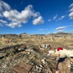 Hortumun Yıktığı Evlerde Hayatını Kaybeden Üçler Kılıç'ın Komşusundan Çarpıcı Açıklamalar 2 firtinada uzerine konteyner ev devrilmisti topraga verildi 2 976926d11820