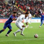 Gaziantep FK, Ziraat Türkiye Kupası'nda Karabük İdmanyurdu'nu 2-0 yenerek bir üst tura yükseldi. 2 gaziantep fk karabuk idmanyurdu spor 2 0 646fa01b0ff2