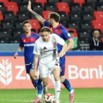 Gaziantep FK, Ziraat Türkiye Kupası'nda Karabük İdmanyurdu'nu 2-0 yenerek bir üst tura yükseldi. 7 gaziantep fk karabuk idmanyurdu spor 2 0 84a78b38db1e