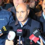 Gebze'deki Çöken Binanın Enkazından Anne ve Baba Çiftinin Cansız Bedeni Çıkarıldı 5 gebzede bina coktu 5 kisilik aileden 1i sag kurtarildi 4 olu 19 goruntu ve fotograf eklendi 54f55bb3486d