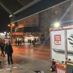 Çatlaklar Nedeniyle Bina Sakinleri Panik İçinde Dışarı Çıktı, Güvenlik Önlemleri Alındı 3 gebzede yikilan binanin yakinindaki 12 bina muhurlendi 45 aile tahliye edildi 3 dfa256114c64