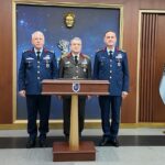 genelkurmay baskani bayraktaroglu eskisehirde birlikleri inceledi 43b53f5965eb