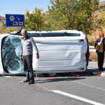 hafif ticari arac ile otomobil carpisti 10 yarali 7e315a976482