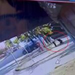 icinde 2 bin 500 dolar bulunan cantayi alan kadin kayiplara karisti o anlar kamerada 110ac31788e8