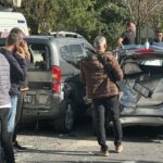 isci servisi otobusu kirmizi isikta bekleyen 7 araca carpti 3 yarali 0b19078fde31