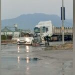 Işıklarda bekleyen otomobilin alev alev yanması kamerada 1 isiklarda bekleyen otomobilin alev alev yanmasi kamerada 35eec95b5051