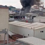 istanbul atasehirde fabrika yangini sonduruldu 4 isci dumandan etkilendi ek goruntu genis haber 8a64148416f4