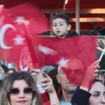 Cumhuriyet Bayramı Bağdat Caddesi'nde Coşkuyla Kutlandı 5 istanbul bagdat caddesinde cumhuriyet bayrami kutlamalari ek goruntu 47cd22f1bcaa