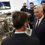 istanbul bakan bolat almanyaya ilk parti 100 adet togg ihrac edilmistir f5b59d97d0a1