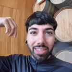 İspanyol Youtuber, Beyoğlu'nda motosikletle saldırıya uğradı! 3 istanbul beyoglunda darbedilen ispanyol youtuber hayatimin en kotu 10 dakikasiydi b8775ee42b41