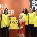 Emine Erdoğan, Vakıfbank Sanat Galerisi'nin açılışında genç sanatçılar için ilham kaynağı olmasını diledi 10 istanbul emine erdogan vakifbank sanat galerisinin acilisina katildi goruntu eklendi 28259eb8d818