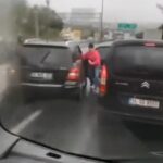 istanbul esenyurtta zincirleme kazayi goruntuleyen sofor kamyonetle kadina carpti 80cdd5f55814