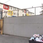 istanbul eyupsultanda okulda demir kapi ogrencilerin uzerine devrildi 4 yarali 0f863fd3a990