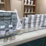 istanbul fatihte pos cihaziyla hayali islemle elde edilen parayi aklayan 33 kisi tutuklandi 276ce1fb7e1a