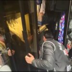 istanbul fatihte pos cihaziyla hayali islemle elde edilen parayi aklayan 33 kisi tutuklandi aeb2b67298ed