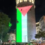 istanbul galata kulesine filistin bayragi yansitildi 07ecbbe1dc07