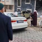 istanbul gaziosmanpasada apartmandan atilan cop dugun konvoyundaki aracin camini patlatti d01d33d2cbbb