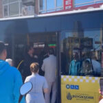 istanbul istanbulda iett otobusunde kart basma kavgasi soforun kafasina yumruk atti 08f7b46c68bc