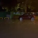 istanbul istanbulda saganak sonrasi caddeler su icinde kaldi araclar ilerlemekte zorluk yasadi 90c40e143787