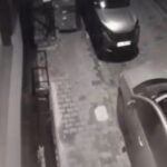 istanbul kagithanede park halindeki araclarin aynalarini yumrukla kirdi c4317b7a73e2