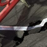 Kağıthane'de Ana Cadde Üzerinde Yol Çökmesi, Çalışmalar Başlatıldı 6 istanbul kagithanede yol coktu 5ded3acc35c9