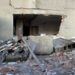 Küçükçekmece'de Termosifon Patlaması: 2 Yaralı ve Çöken Duvarlar 4 istanbul kucukcekmecede termosifon patlamasi sonrasi 2 kisi yaralandi cdd485fbc62a