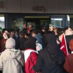 istanbul kuresel sumud filosu teknelerinde alikonulan 137 kisi istanbula geldi 4 genis haber ek goruntu f8c1b266961a