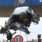 istanbul kuzey marmara otoyolunda otomobil gise bariyerine carpti1 olu 2a45a3fa196a