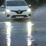 istanbul siddetli yagis sonrasi bakirkoyde alt gecidi su basti cb08a5b7e335