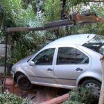 istanbul sislide yokustan kayan otomobil cocuk parkina girdi 12a630a744b8