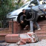 istanbul sislide yokustan kayan otomobil cocuk parkina girdi cf6f0c318540