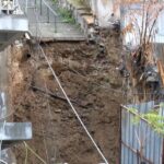 istanbul sislide yolda cokme meydana geldi besiktasta toprak kaydi ek fotograflar c3ea581d099b