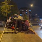 istanbul sultanbeylide tirla carpisan motosikletteki 2 kisi agir yaralandi kaza ani kamerada e03d6f70d912