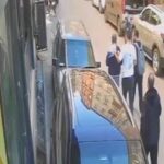 Sultangazi'de Tacizci, Çevredekiler Tarafından Dövüldü ve Hastaneye Kaldırıldı 5 istanbul sultangazide sozlu taciz ettigi iddiasi cevredekiler tarafindan darbedildi a6c9d9ea47f8