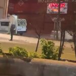 istanbul sultangazide yolda ilerleyen araca yumruk atti kendisini uyaranlari bicakla tehdit etti 2a3e0308754e