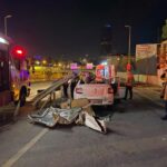 istanbul umraniyede otomobil bariyere carpti 1 olu 1 agir yarali 421b534c5d69