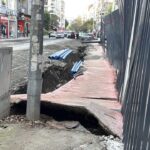 istinat duvarinda cokme riski tespit edildi yol ulasima kapatildi b90727fb2fdb